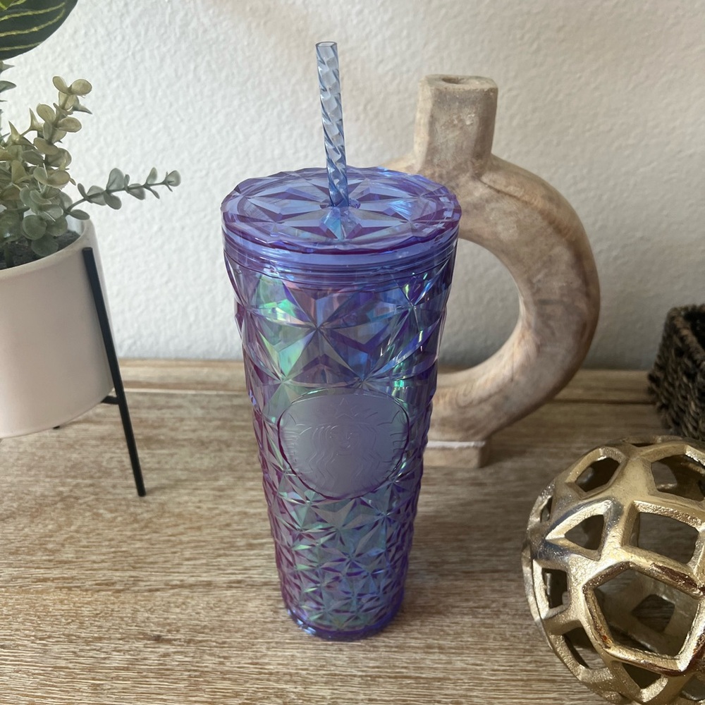 Starbucks cup vioelet/ purple 🔮💜